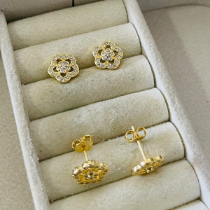 BRINCO FLOR VAZ TODA CRAV BANHO DOURADO
