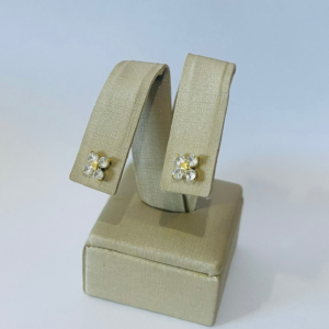 BRINCO FLOR CRAV. BANHO DOURADO