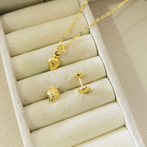 CONJUNTO MORANGO INFANTIL BANHO DOURADO