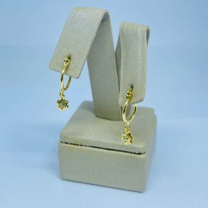 ARGOLA COM PENDUREZA BANHO DOURADO