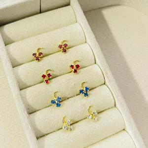 BRINCO BP CACHO DE UVA BANHO DOURADO