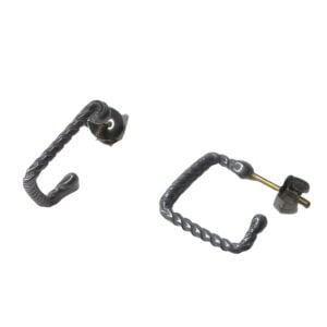 BRINCO QUADRADO TRANCADO BRUTO