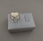 ANEL CORACAO FRIZADO BANHO DOURADO