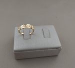 ANEL QUATRO FLORES BANHO DOURADO