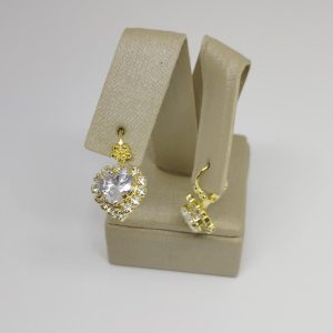 fora de linha ARGOLA ZIRC CORACAO 8MM BANHO DOURADO