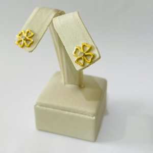 BRINCO FLOR BANHO DOURADO