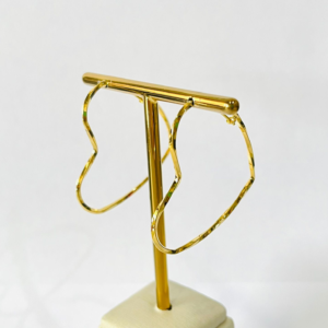 ARGOLA CORACAO 30MM BANHO DOURADO