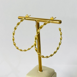 ARGOLA FIO TORC. C/ TARRAXA BANHO DOURADO