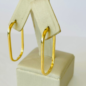 ARGOLA OVAL LISA BANHO DOURADO