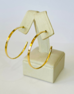 ARGOLA FIO QUAD. BANHO DOURADO