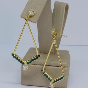 BRINCO ZIRC 4X6 OVAL BANHO DOURADO