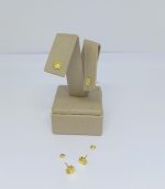 BRINCO BP FLOR OITO PONTAS BANHO DOURADO