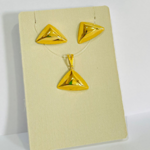 CONJUNTO FORMATO TRIANGULAR BRUTO