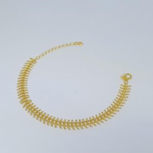 PULSEIRA CORRENTE TODA TRABALHADA BANHO DOURADA