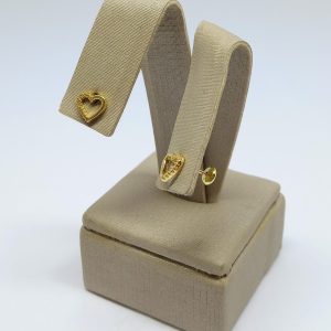 BRINCO BP CORACAO LATERAL FRIZ. BANHO DOURADO