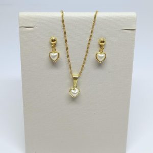 CONJUNTO INF CORACAO DE PEROLA BANHO DOURADO