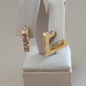 ARGOLA TRIANGULAR CRAV. BANHO DOURADO