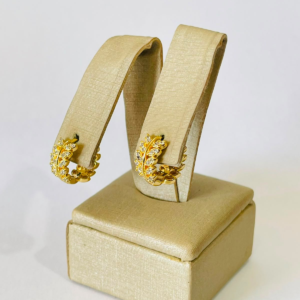 ARGOLA CRAV. FOLHA BANHO DOURADO