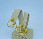 BRINCO TRES FIO BANHO DOURADO