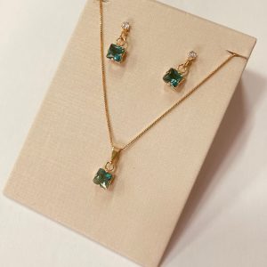 CONJUNTO COM PEND. DE ZIRC. BANHO ROSE