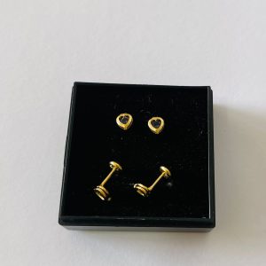 BRINCO BP CORACAO C/ PEDRA BANHO DOURADO