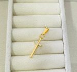 PINGENTE CRUCIFIXO CRAV. SM BANHO DOURADO