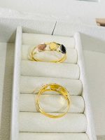 ANEL TRES FLORES FRIZ. C/ RHODIUM SM BANHO DOURADO