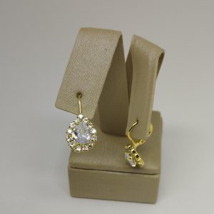 ARGOLA CRAVEJADA ZIRC 6X8 BANHO DOURADO