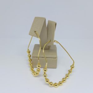 fora de linha ARGOLA CORACAO COM BOLAS BANHO DOURADO