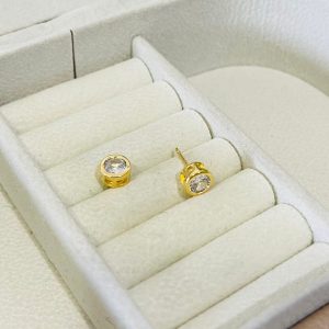 BRINCO ZIRC. RED. 5.0 BANHO DOURADO