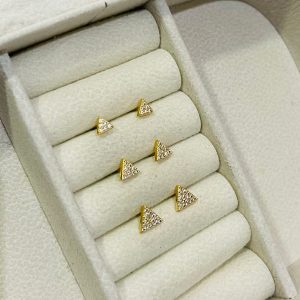 TRIO TRIANGULO CRAV. BANHO DOURADO