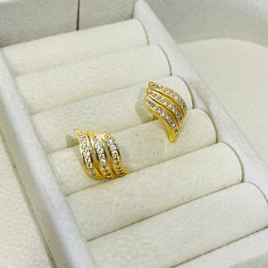 BRINCO TRES FILEIRAS DE PEDRA VAZ BANHO DOURADO