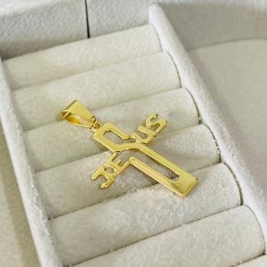 PINGENTE CRUZ NOME JESUS VAZ 23MM BANHO DOURADO