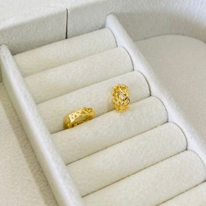 ARGOLA CLIQUE 737 SM BANHO DOURADO