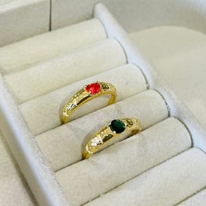 ANEL ABC COM PEDRA BANHO DOURADO