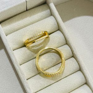 ANEL DUAS FILEIRAS DE ZIC. BANHO DOURADO