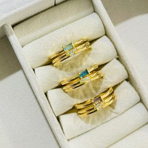 ANEL TRES FILEIRAS VAZ BANHO DOURADO