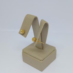 BRINCO BOLA  OCA VAZADA 6MM BANHO DOURADO