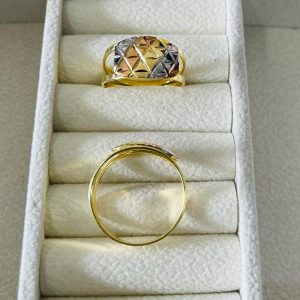 ANEL CENTRO FRIZ. C/ RHODIUM BANHO DOURADO