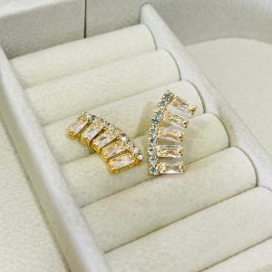 BRINCO CINCO ZIRC. RETANG. BANHO DOURADO