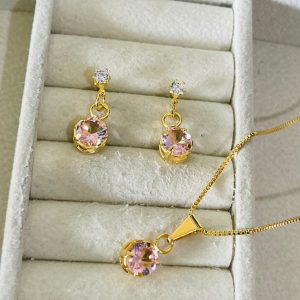 CONJUNTO C/ PEND. DE ZIRC. RED. BANHO DOURADO