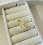 PINGENTE CRUCIFIXO 12 PEDRAS BANHO DOURADO