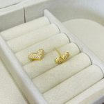 BRINCO CORACAO TODO CRAV. BANHO DOURADO