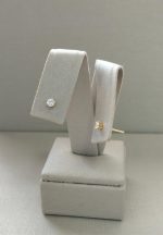 BRINCO SOLITARIO 4MM BANHO DOURADO