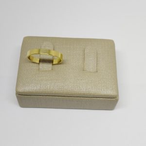 ALIANCA QUADRADA 3MM BANHO DOURADO