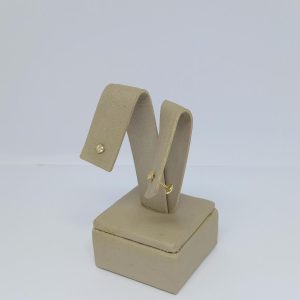 BRINCO BP QUATRO GARRAS 3MM BANHO DOURADO