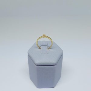 ANEL SOLITARIO FINO 4 GARRAS BANHO DOURADO