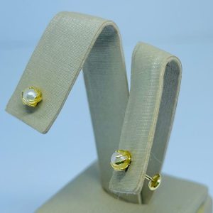 BRINCO BP PEROLA GARRA TORC. BANHO DOURADO