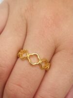 ANEL TREVOS VAZ. SM BANHO DOURADO