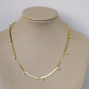 CHOKER 11 ZIRC. E MALHA BANHO DOURADO